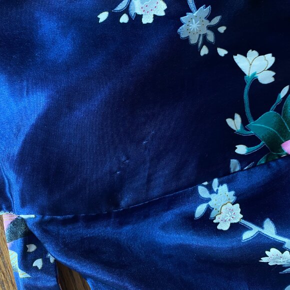 Peacock & Cherry Blossom Asian Inspired Silky Kimono Robe Navy Tik Tok Mini-M/L - Picture 10 of 10